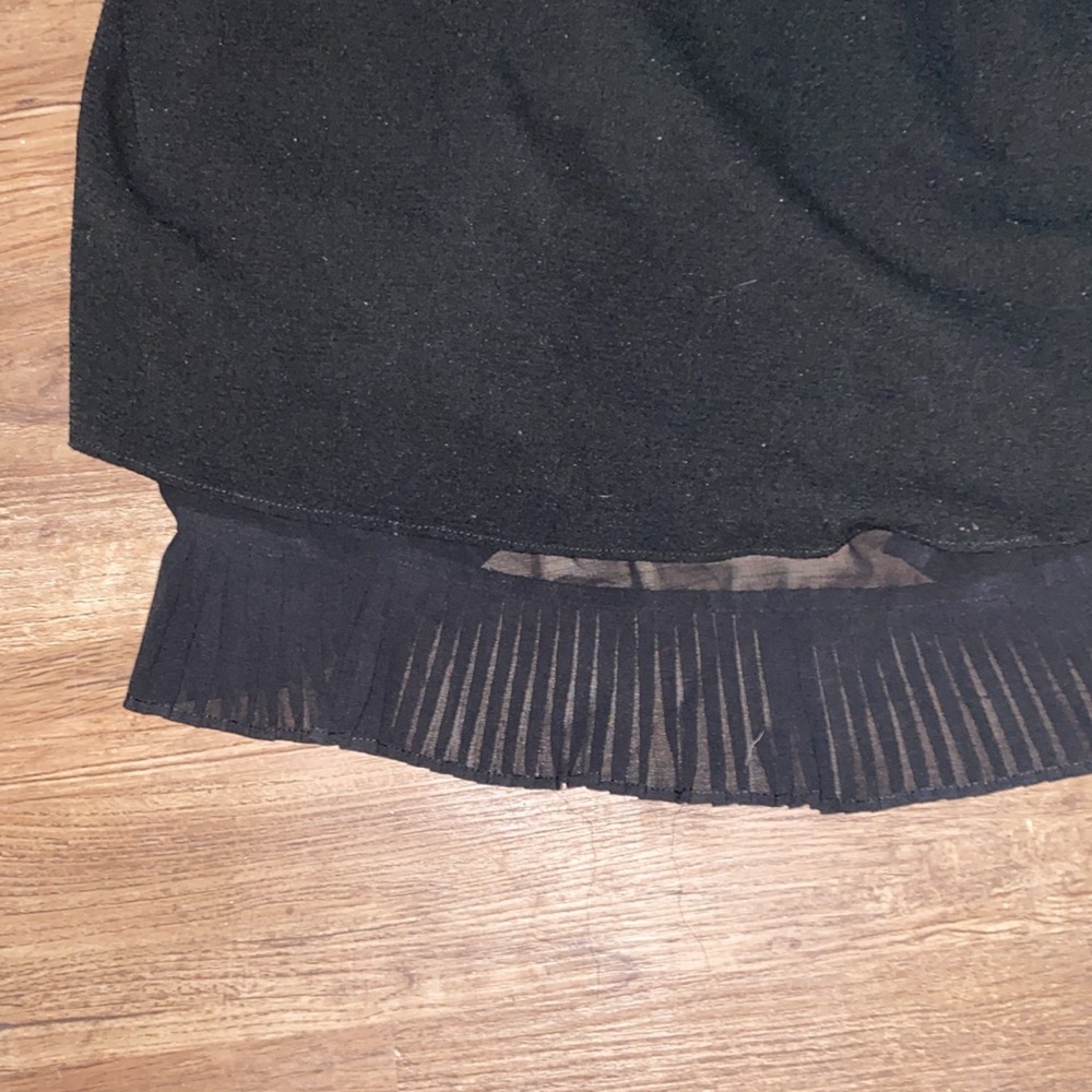 Mossimo Ruffle Bottom layer Spaghetti Tank Top Black size L - Picture 5 of 5